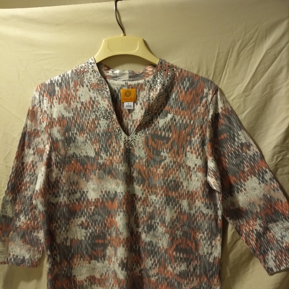 Pre-Owned Ruby Rd. - Picture 4 of 4